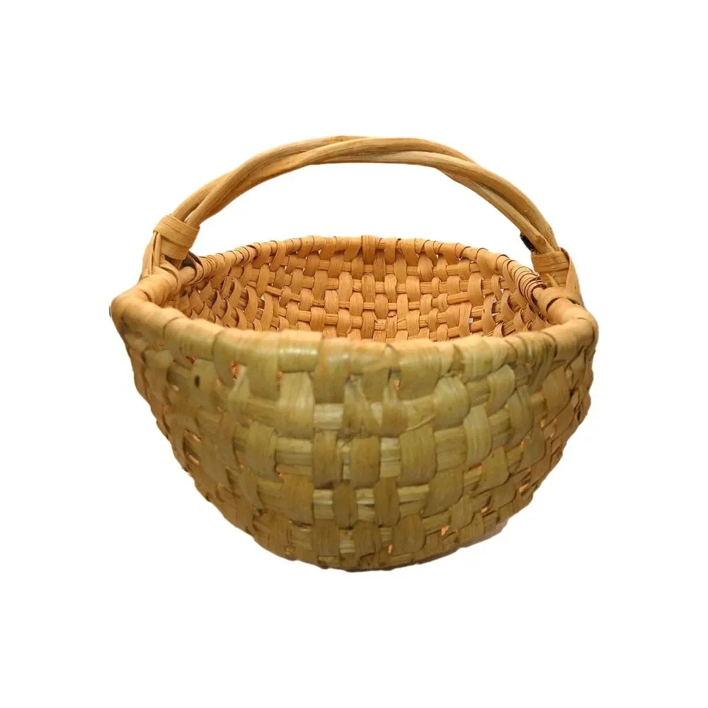 Southern Style Buttocks Basket Woven Twisted Handle Egg Gathering Beige 14x8.5x8